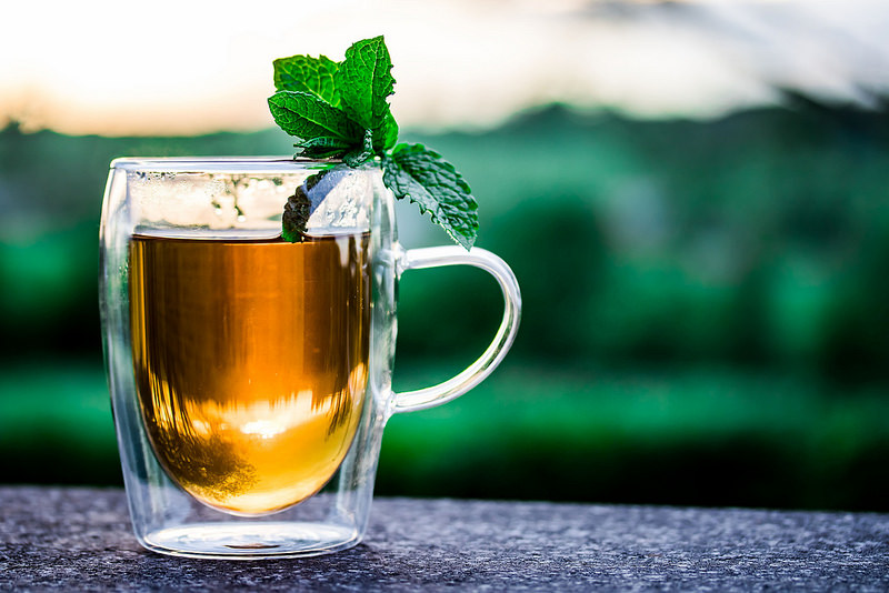 Green Tea Contains Caffeine 